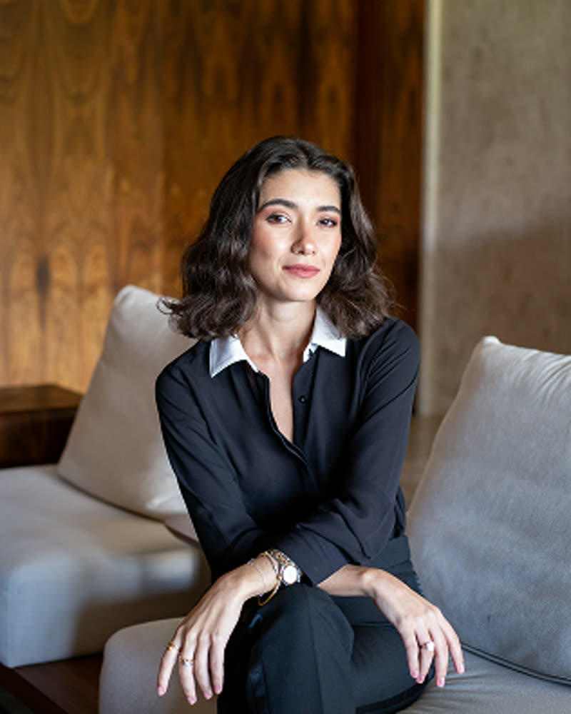 Yasmin Brehmer Handar